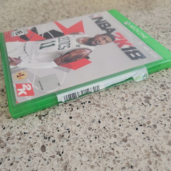 NBA 2K18 (Microsoft Xbox ONE, 2017) Basketball - CIB Complete w/ Inserts - Picture 3 of 9